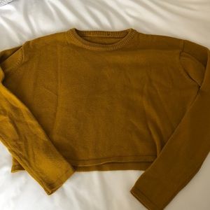 Brandy Melville cropped sweater